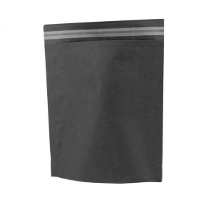 Verzendzak papier zwart 48 + 12 x 37 cm