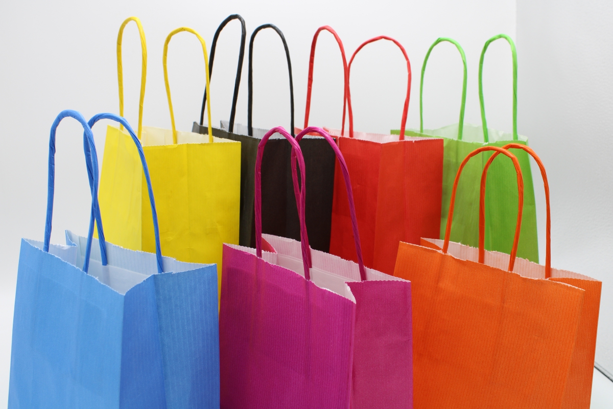 Rode papieren tasjes deals